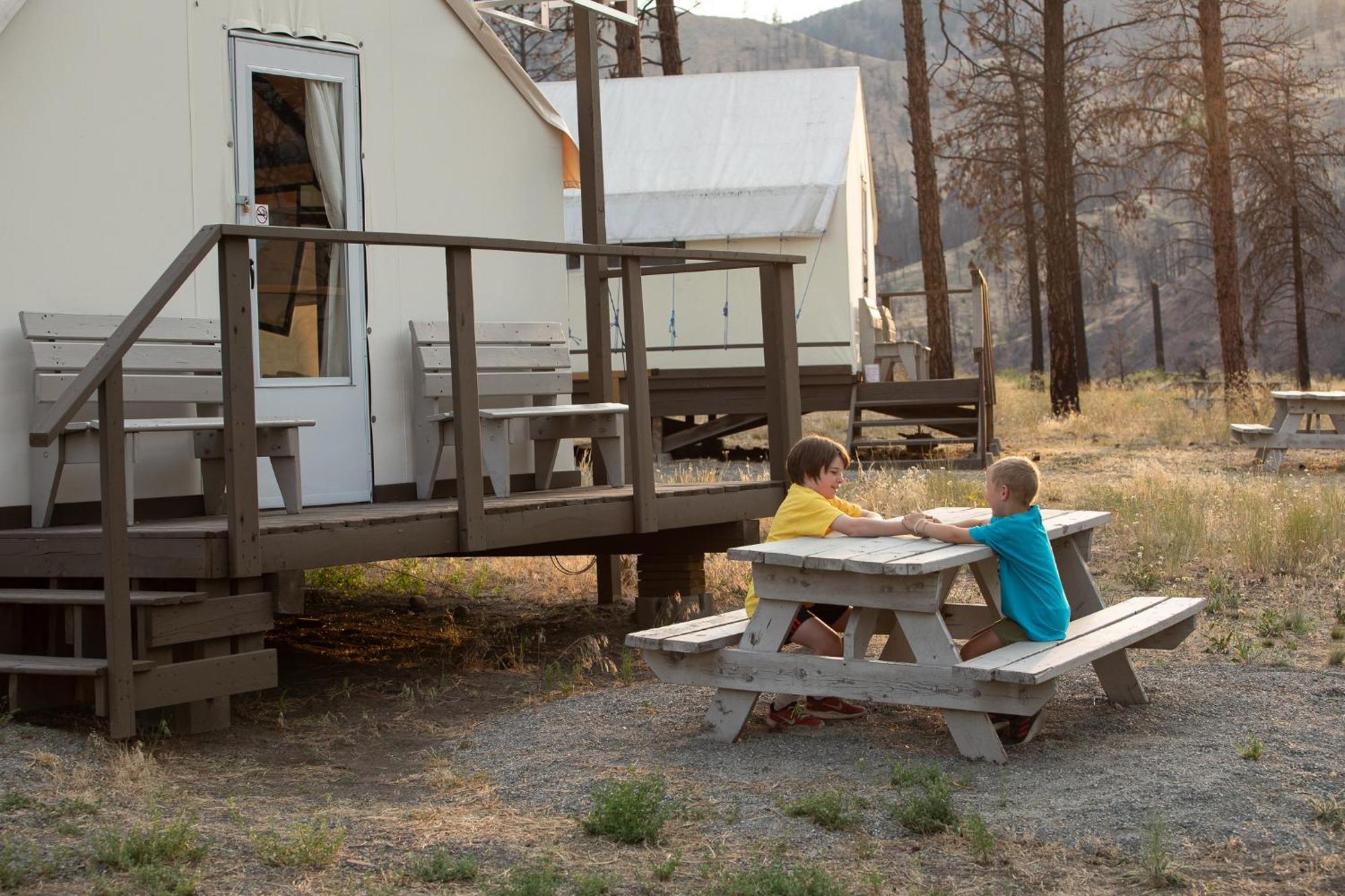 Kumsheen Rafting Resort Lytton Exterior foto